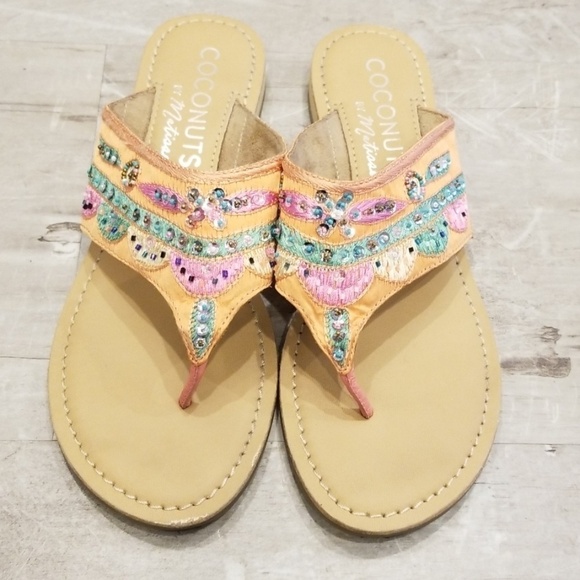 💕COCONUTS by MATISSE💕 Beaded Thong Sandals 9 - Picture 1 of 8